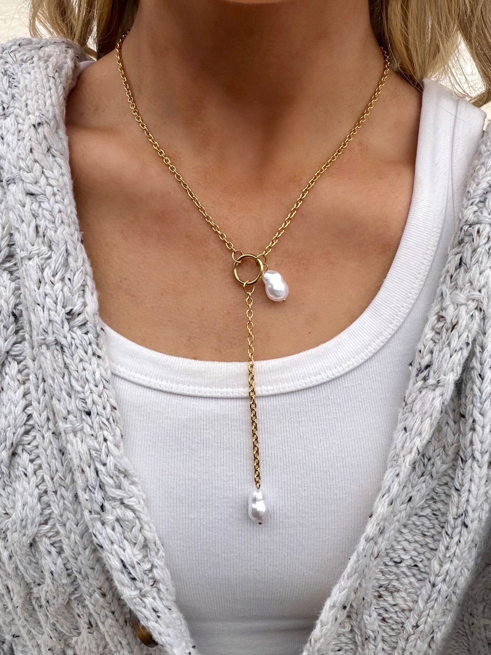 Simple Pearl Drop Chain