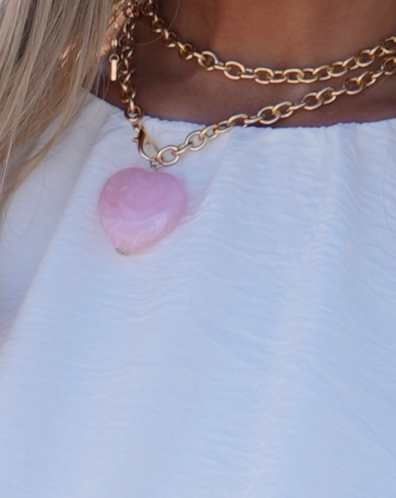 Spring Kiss Heart Necklace - White/Pink