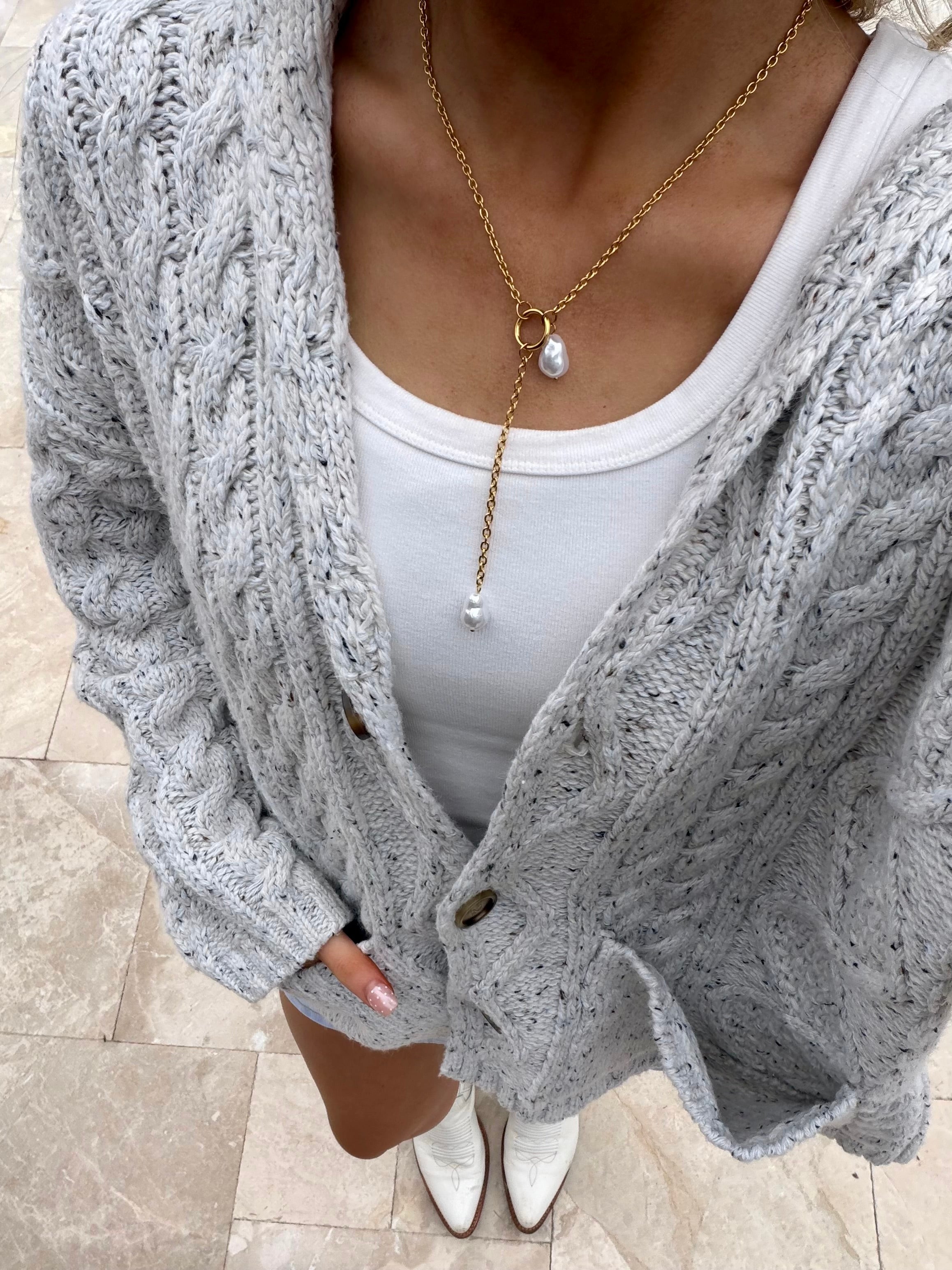 Simple Pearl Drop Chain