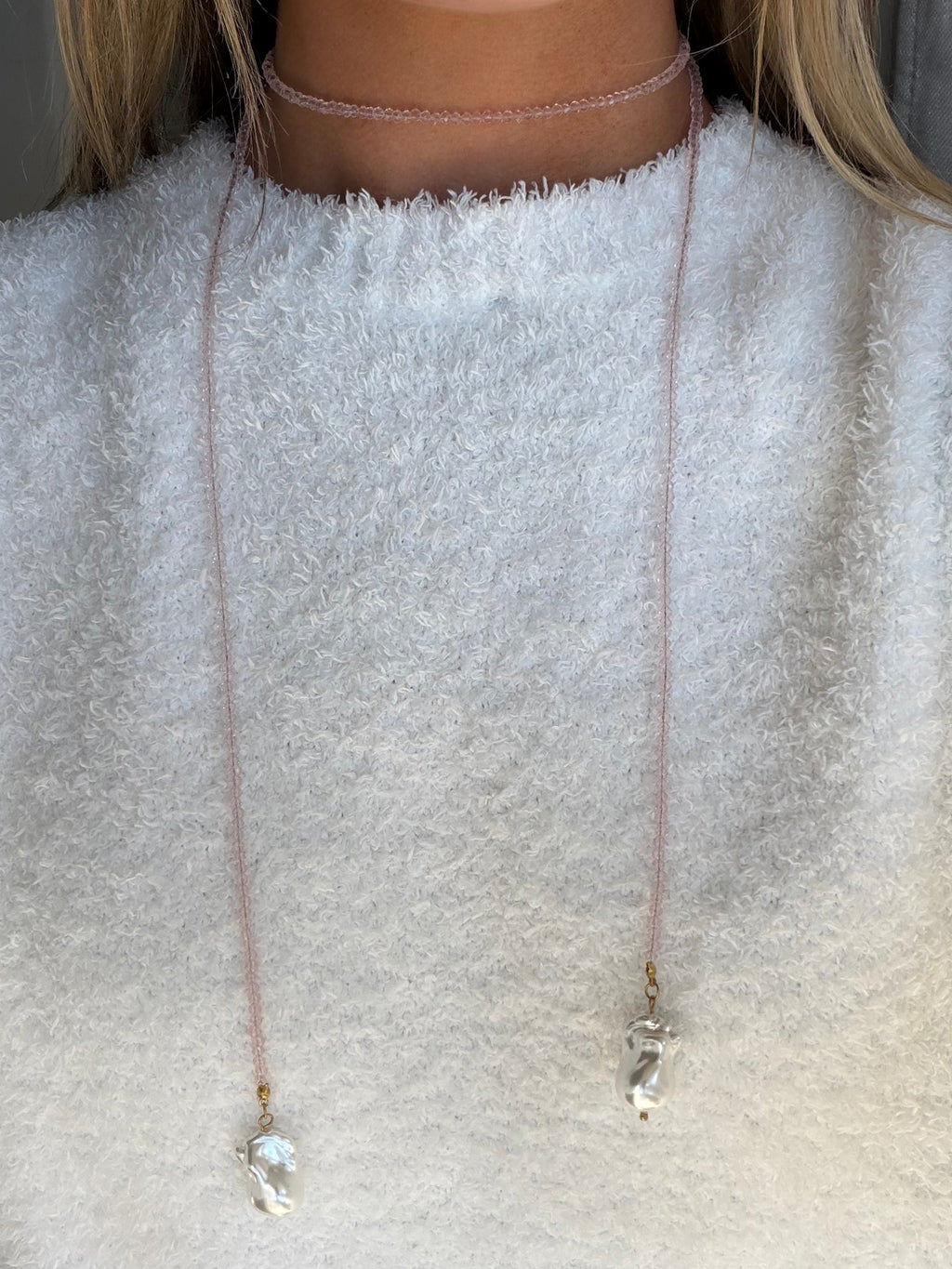 Chelsea Wrap Necklace (Light Pink)